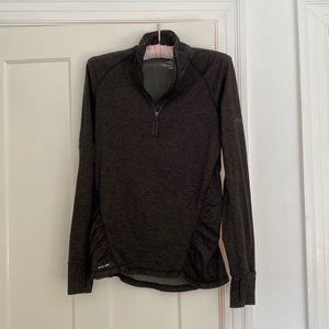 Charcoal xs sugoi 1/4 zip run warm long sleeve top